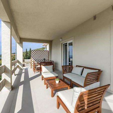 Zara 1 Apartment Kruševo Екстериор снимка