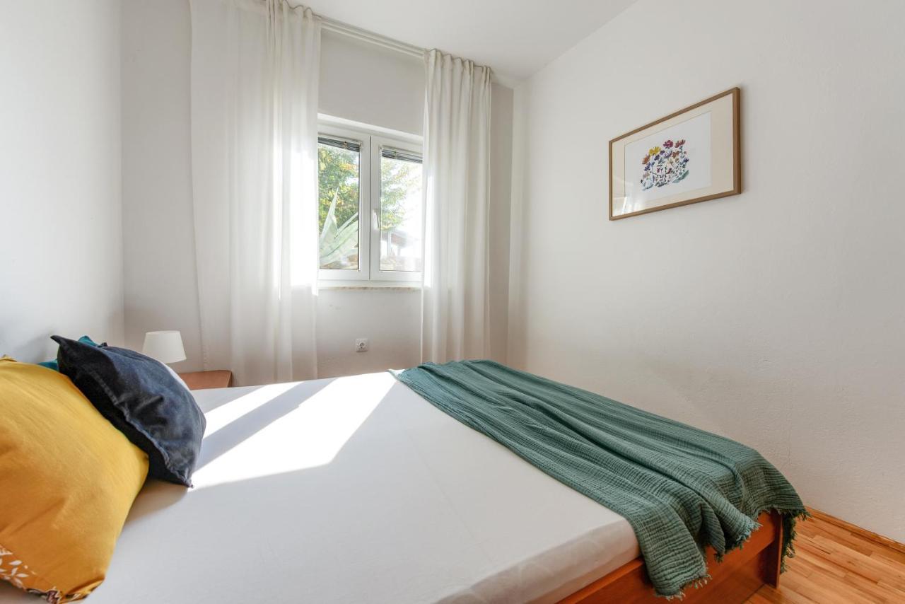 Zara 1 Apartment Kruševo Екстериор снимка